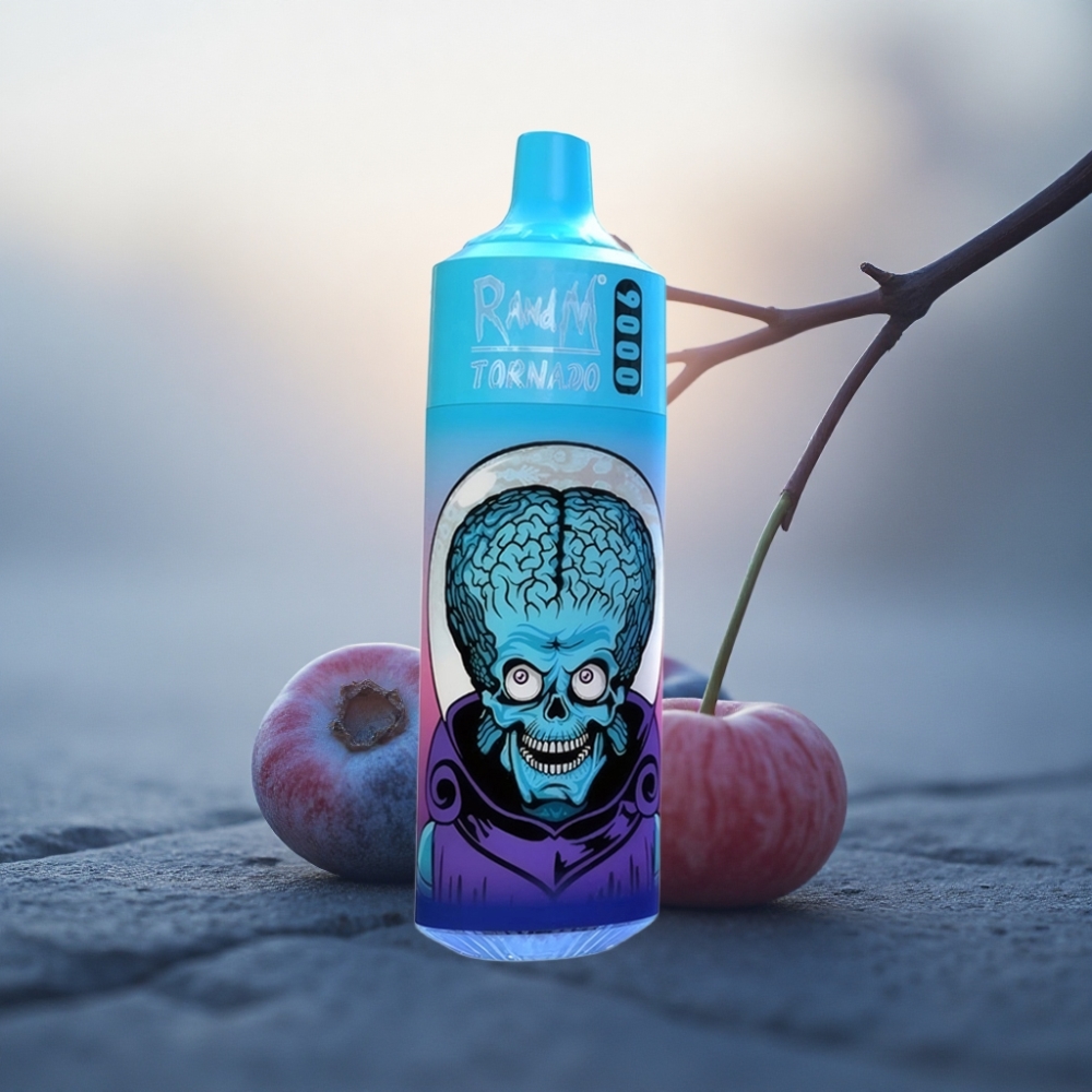 RandM Fumot Tornado 9000 Puffs العنب البري الكرز التوت البري 850 ملي أمبير 18 مل