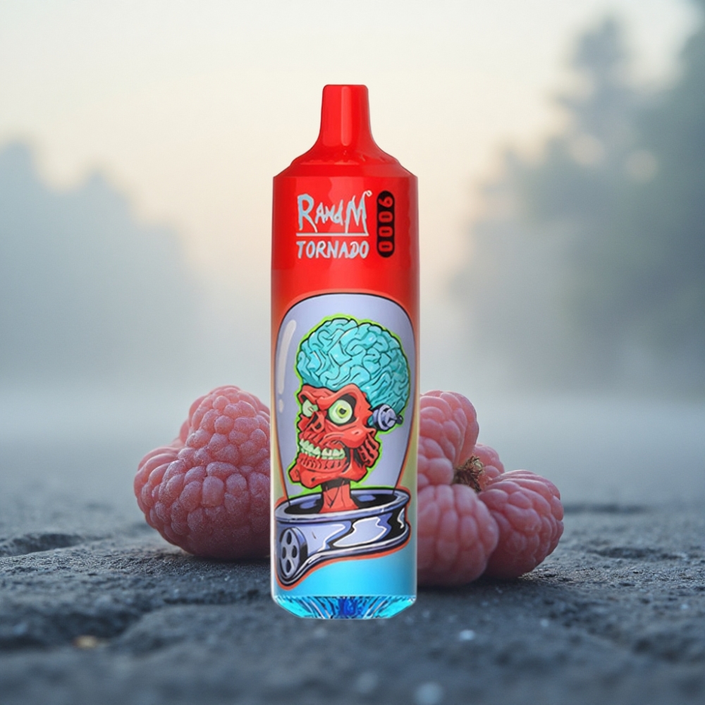 RandM Fumot Tornado 9000 Puffs توت مشكل بشاشة RGB وشبكة ميكانيكية